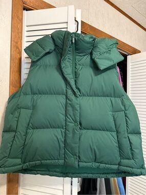 Lululemon Wunder Puff Cropped Vest